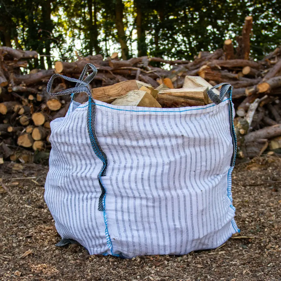 Bulk bags of hardwood logs delivered to Stowmarket area